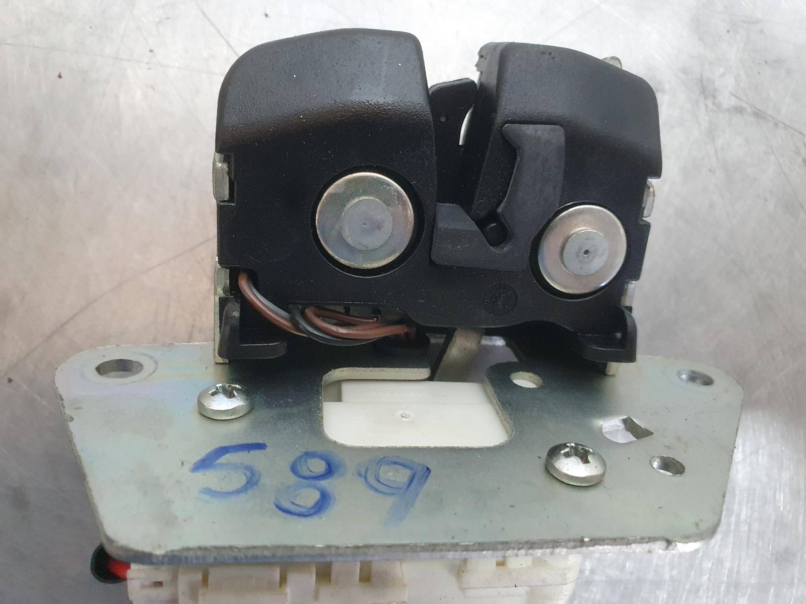 View Auto part Door/Boot/Gate Lock Alfa Romeo 159 2010