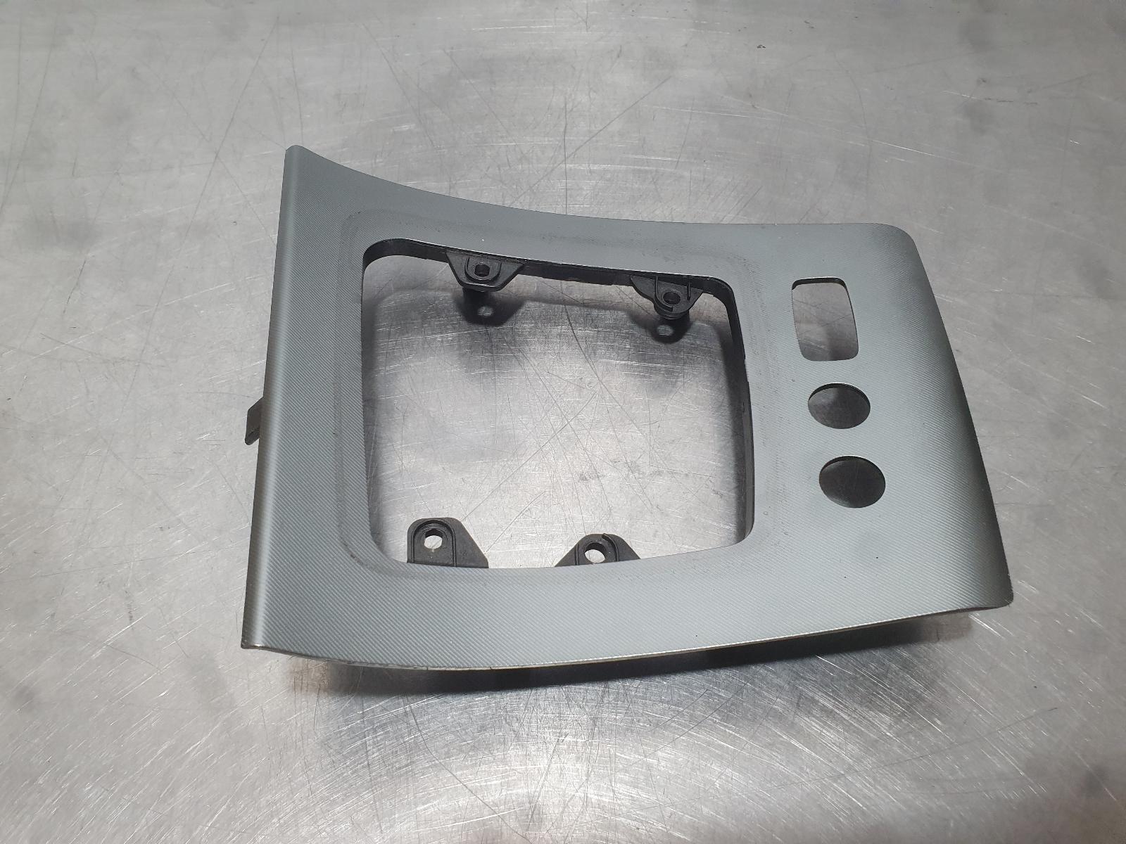 View Auto part Trim Panel Alfa Romeo 159 2010