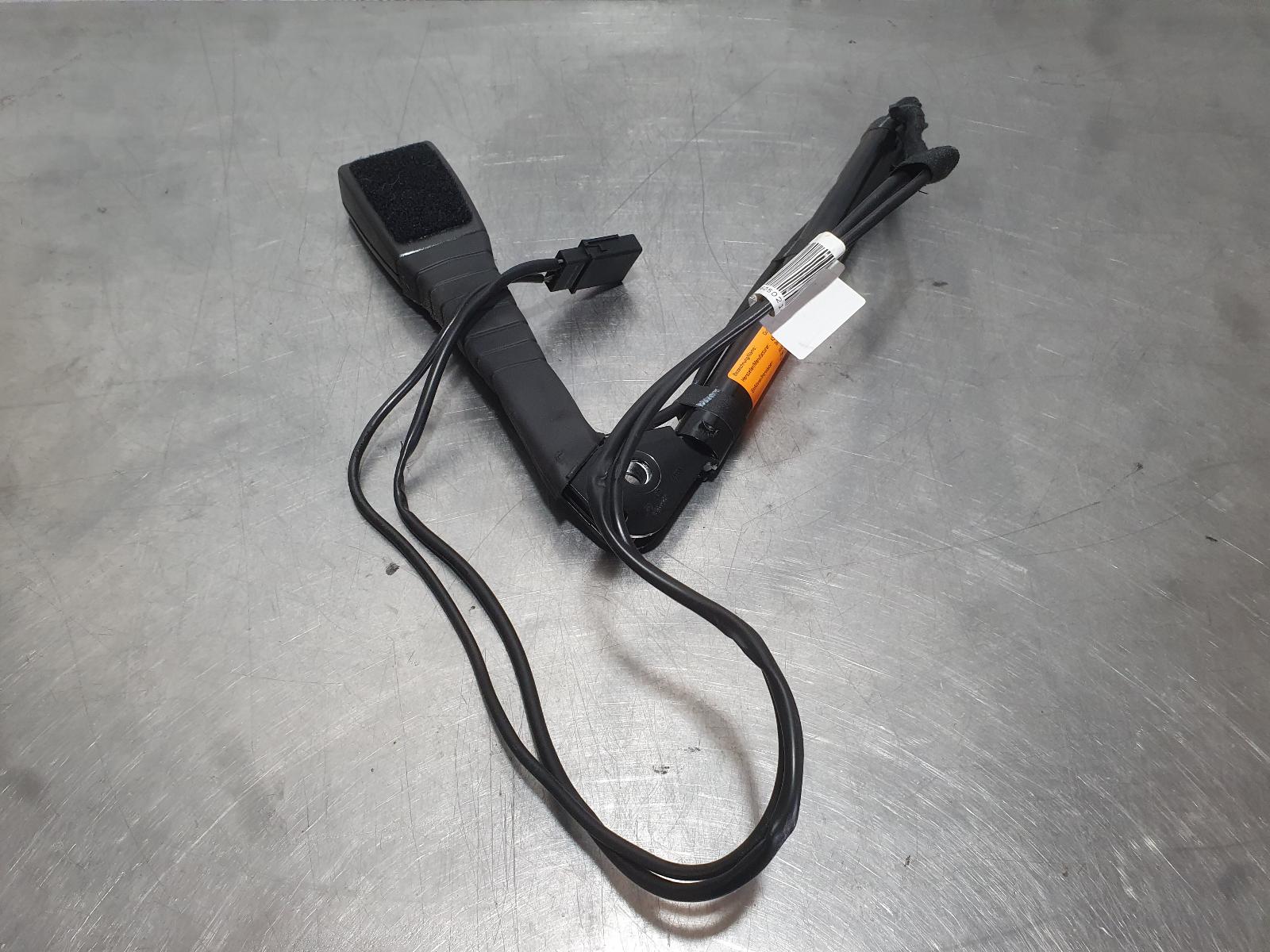 2010 Alfa Romeo 159 Seatbelt/Stalk View Auto part Seatbelt/Stalk Alfa Romeo 159 2010