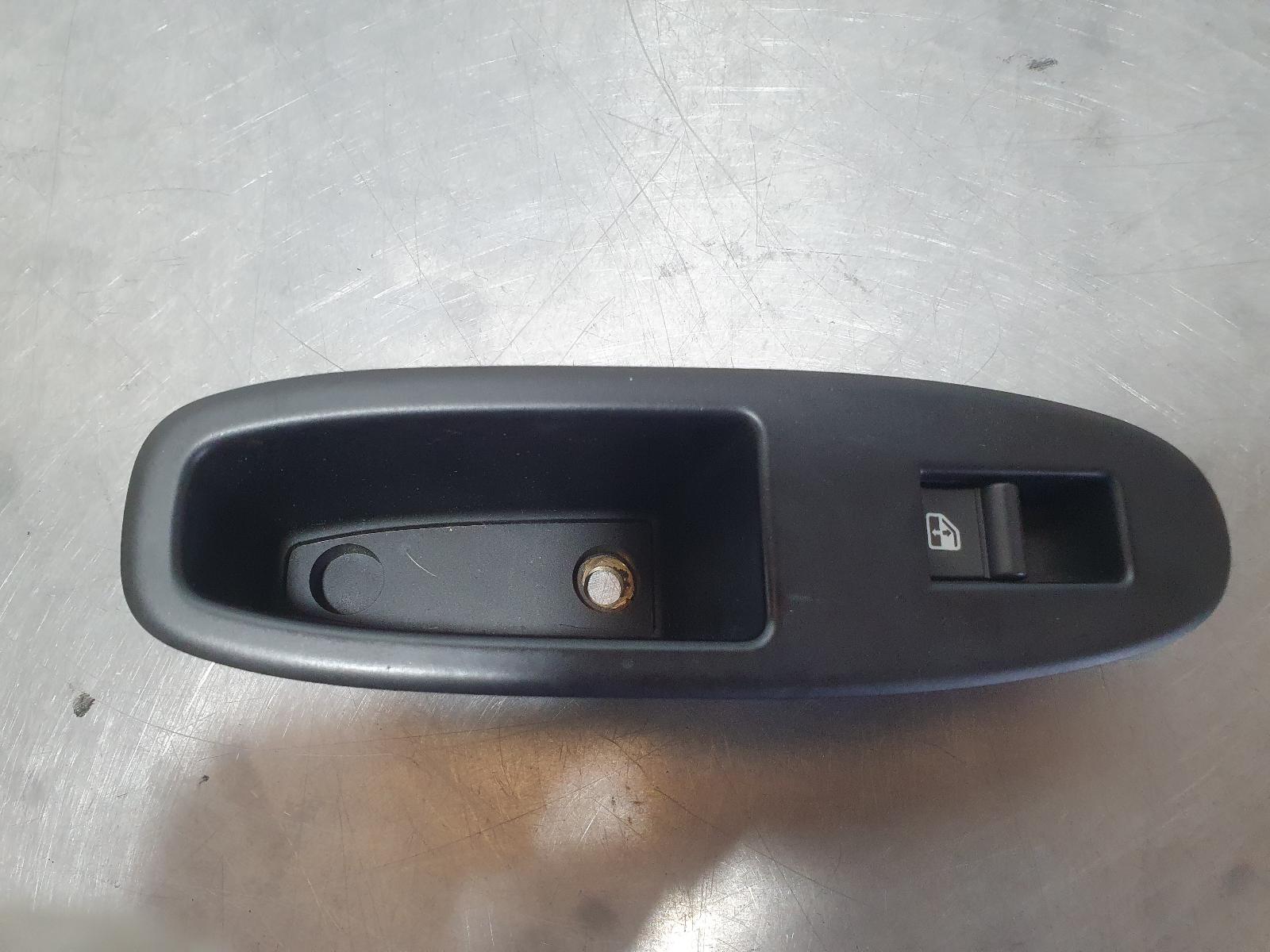 2010 Alfa Romeo 159 Pwr Dr Wind Switch View Auto part Pwr Dr Wind Switch Alfa Romeo 159 2010