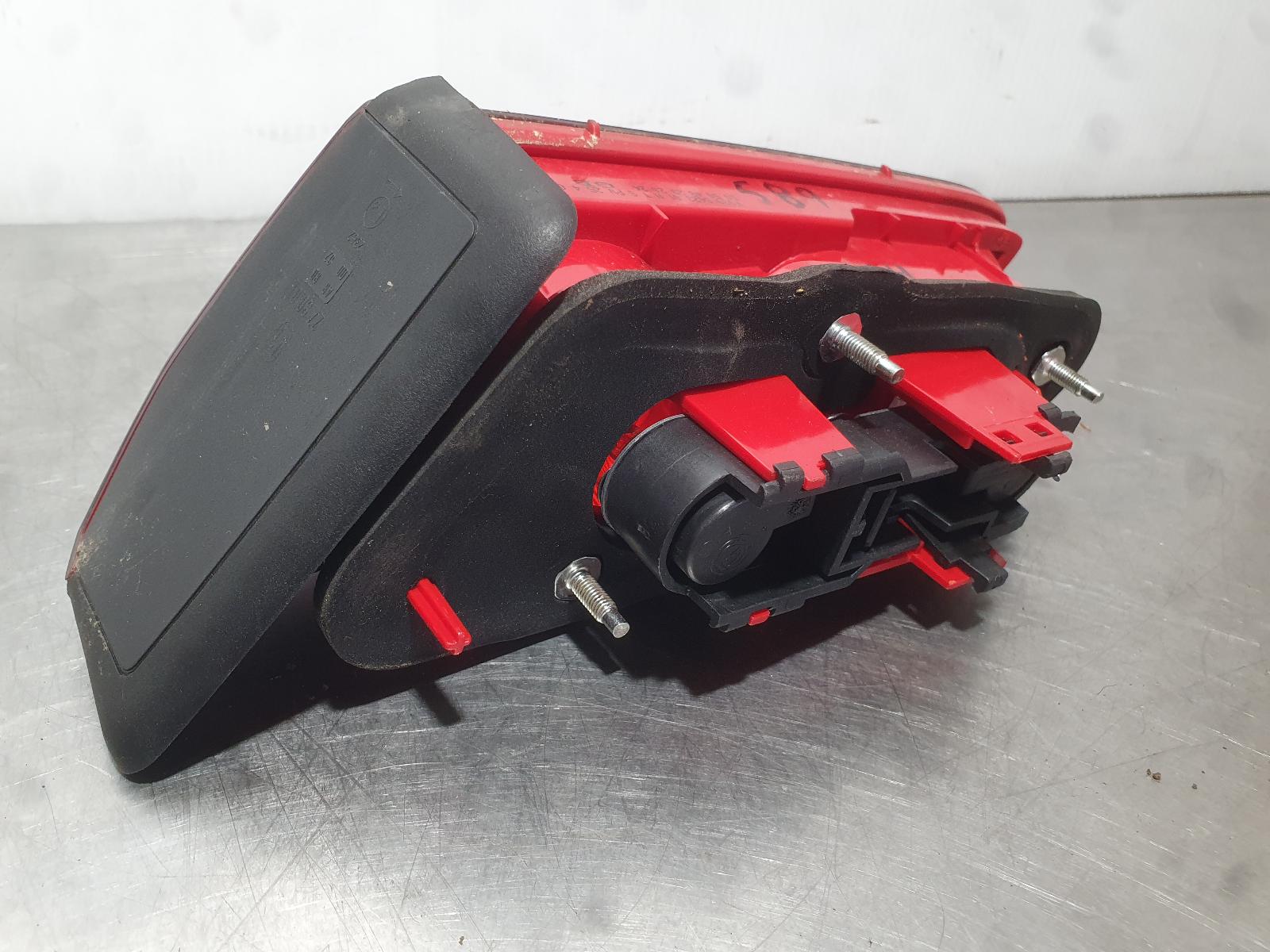 View Auto part Rear Garnish Alfa Romeo 159 2010