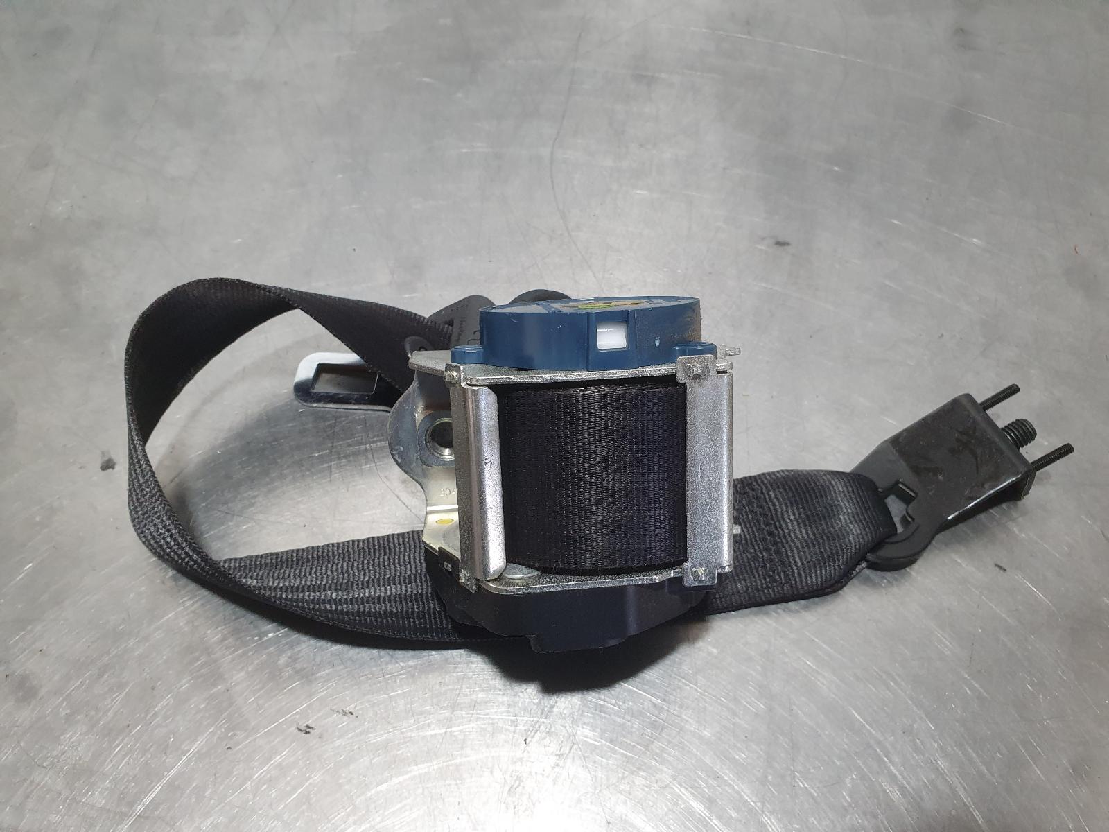 2010 Alfa Romeo 159 Seatbelt/Stalk View Auto part Seatbelt/Stalk Alfa Romeo 159 2010