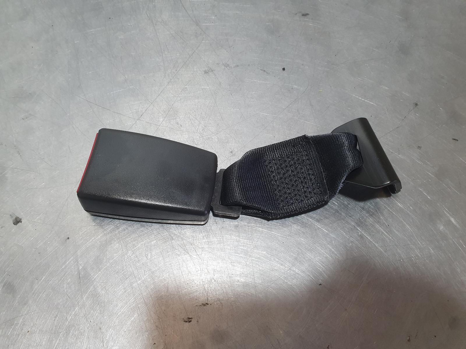 2010 Alfa Romeo 159 Seatbelt/Stalk View Auto part Seatbelt/Stalk Alfa Romeo 159 2010