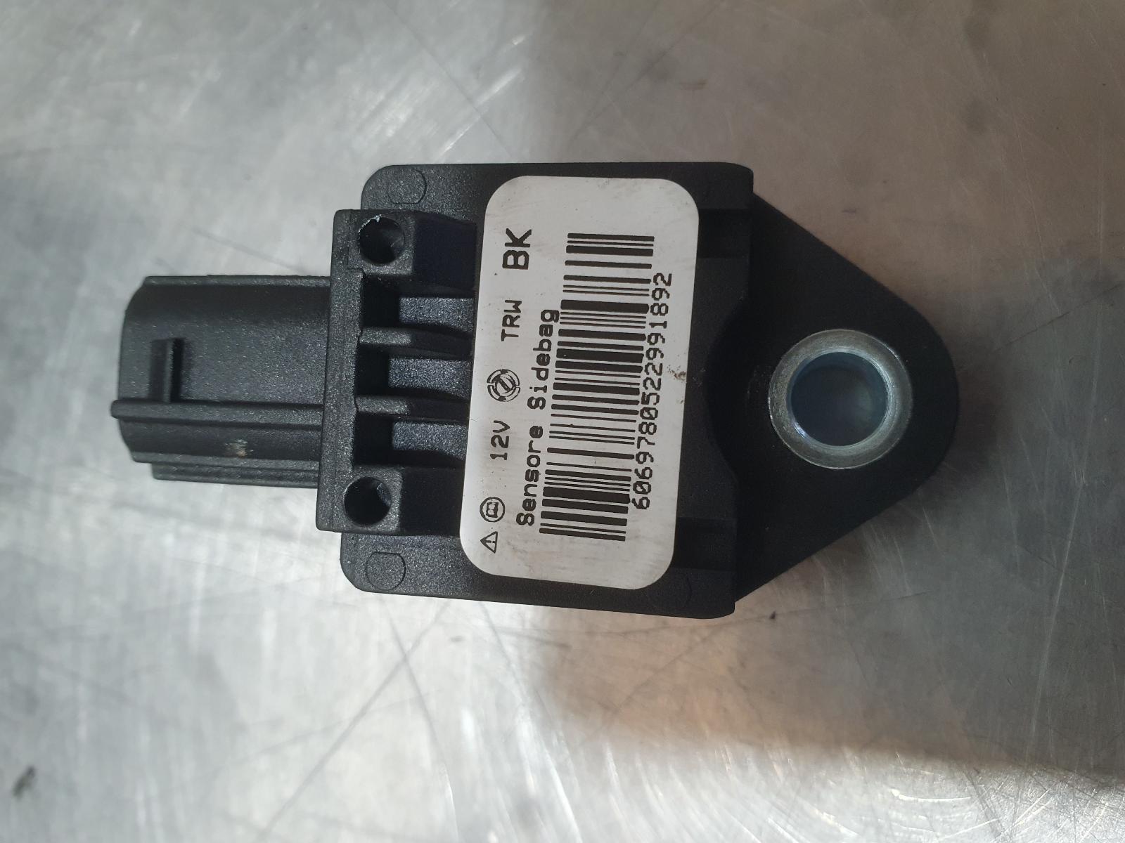 2010 Alfa Romeo 159 Misc Switch/Relay View Auto part Misc Switch/Relay Alfa Romeo 159 2010