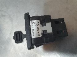 View Auto part Misc Switch/Relay Alfa Romeo 159 2010