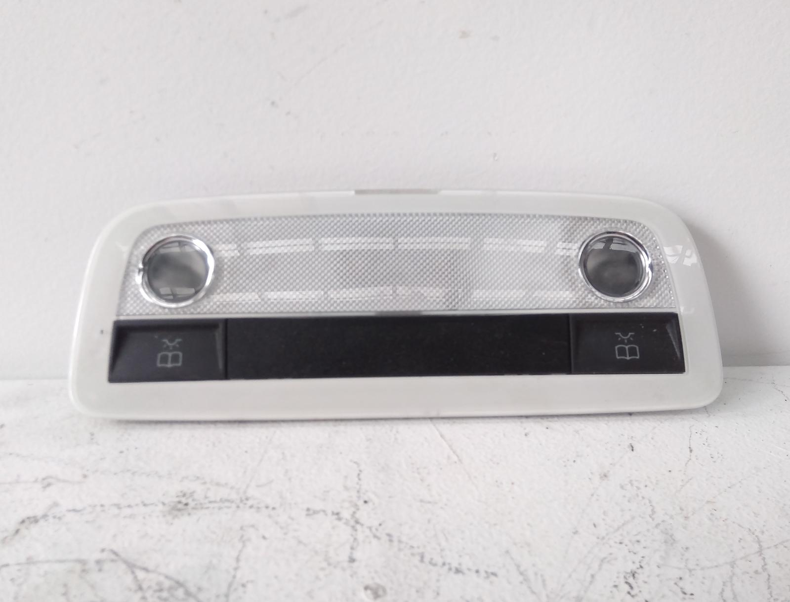 MERCEDES C CLASS W204 REAR COURTESY LIGHT 07/07-04/11 - espspares.com.au